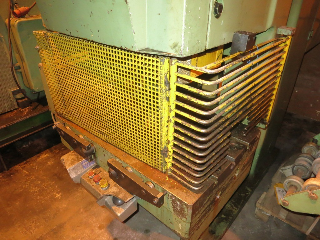 Masch KE2130 A - Металлообрабатывающий станок: фото 1 Masch KE2130 A - Металлообрабатывающий станок: фото 1