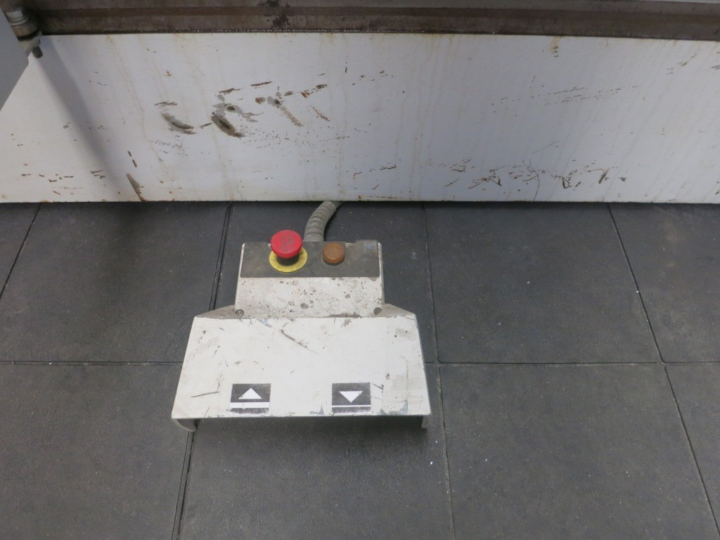 TRUMPF Trubent 3120 - Листогибочный пресс: фото 3 TRUMPF Trubent 3120 - Листогибочный пресс: фото 3