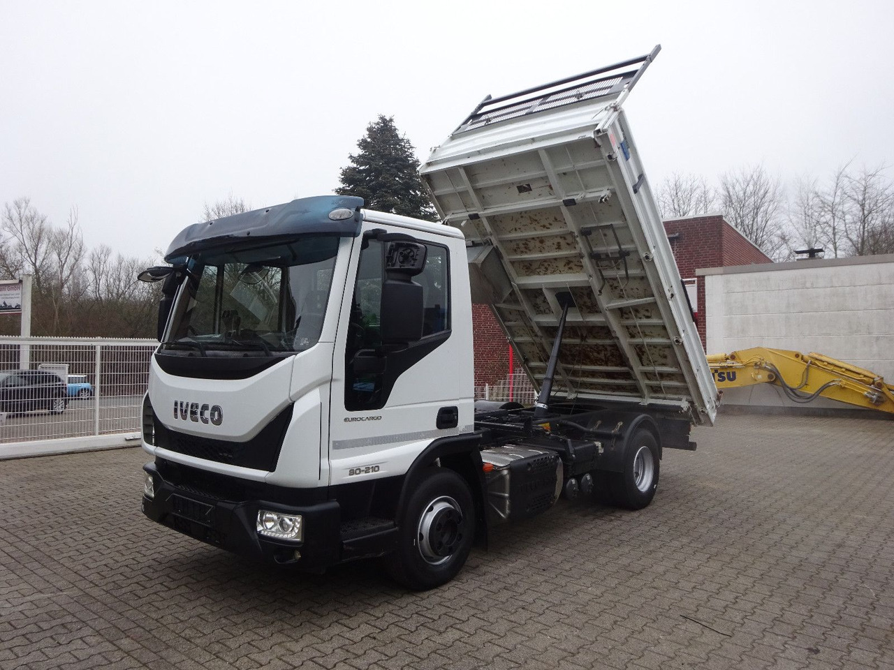 Iveco 80-120 Eurocargo MEILLER 3SKipper 4x2 - Самосвал: фото 1 Iveco 80-120 Eurocargo MEILLER 3SKipper 4x2 - Самосвал: фото 1