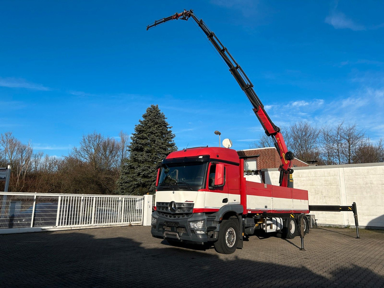 Mercedes-Benz 2543 Pritsche + PK34002SH Kran + Seilwinde - Автоманипулятор: фото 4 Mercedes-Benz 2543 Pritsche + PK34002SH Kran + Seilwinde - Автоманипулятор: фото 4