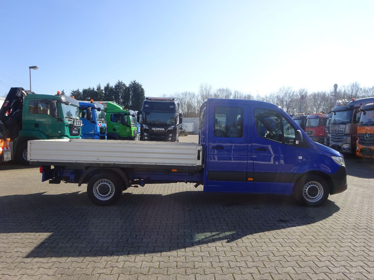 Новый Малотоннажный бортовой грузовик, Грузопассажирский фургон Mercedes-Benz Sprinter 314 CDI Pritsche Doppelkabiene 4x2: фото 6 Новый Малотоннажный бортовой грузовик, Грузопассажирский фургон Mercedes-Benz Sprinter 314 CDI Pritsche Doppelkabiene 4x2: фото 6