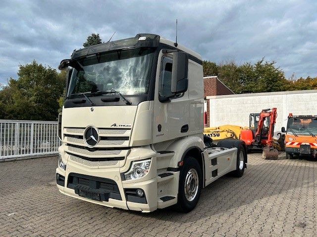 Mercedes-Benz 1848 Actros SZM mit Kipperpumpe 4x im Bestand - Тягач: фото 1 Mercedes-Benz 1848 Actros SZM mit Kipperpumpe 4x im Bestand - Тягач: фото 1