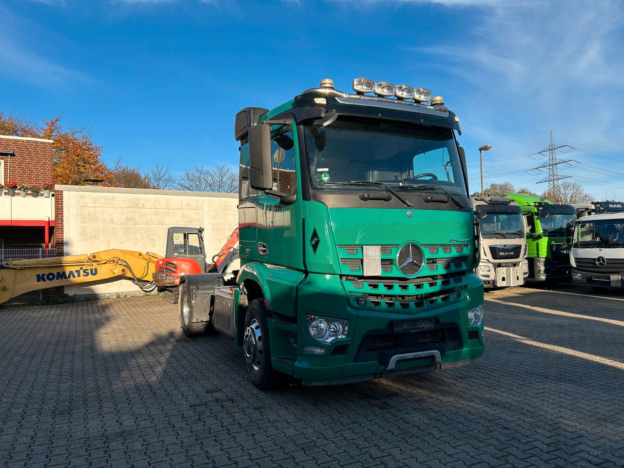 Mercedes-Benz Arocs 1845 SZM 4x4 HAD - Тягач: фото 4 Mercedes-Benz Arocs 1845 SZM 4x4 HAD - Тягач: фото 4