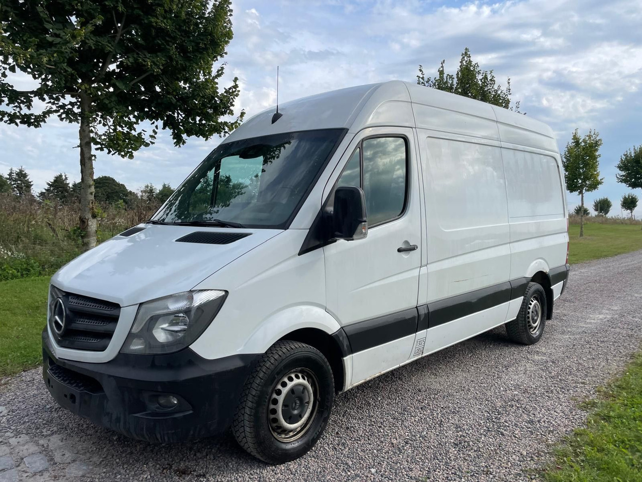 Mercedes-Benz Sprinter II Kasten 216 CDI Lang + Hoch - Легковой фургон: фото 2 Mercedes-Benz Sprinter II Kasten 216 CDI Lang + Hoch - Легковой фургон: фото 2