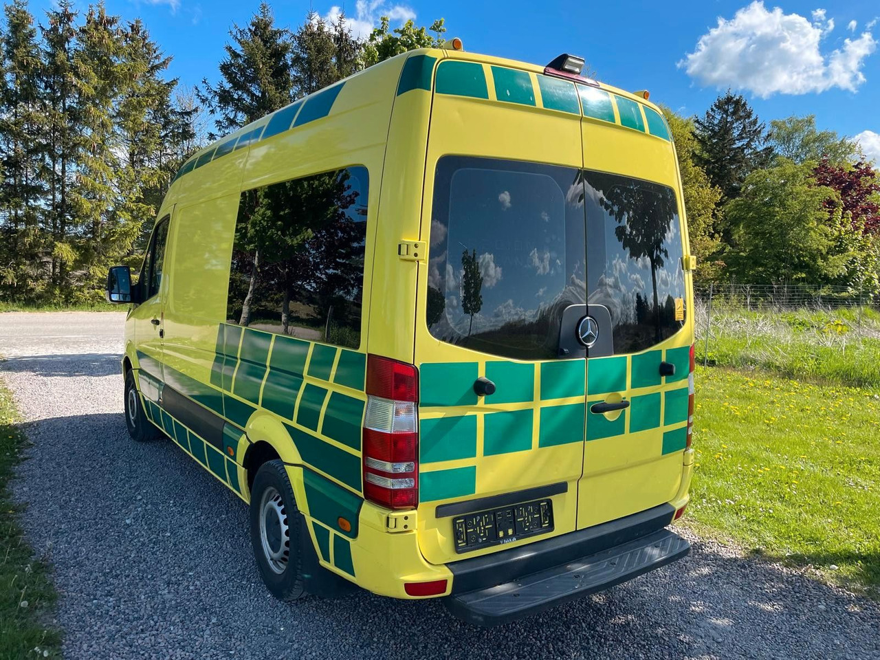Mercedes-Benz Sprinter II Kasten 316 CDI Aut Ambulance* - Машина скорой помощи: фото 3 Mercedes-Benz Sprinter II Kasten 316 CDI Aut Ambulance* - Машина скорой помощи: фото 3