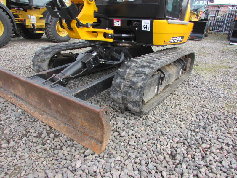 JCB 8029 CTS Minibagger 28.500 EUR 26C-1 8026 8030 - Мини-экскаватор: фото 3 JCB 8029 CTS Minibagger 28.500 EUR 26C-1 8026 8030 - Мини-экскаватор: фото 3