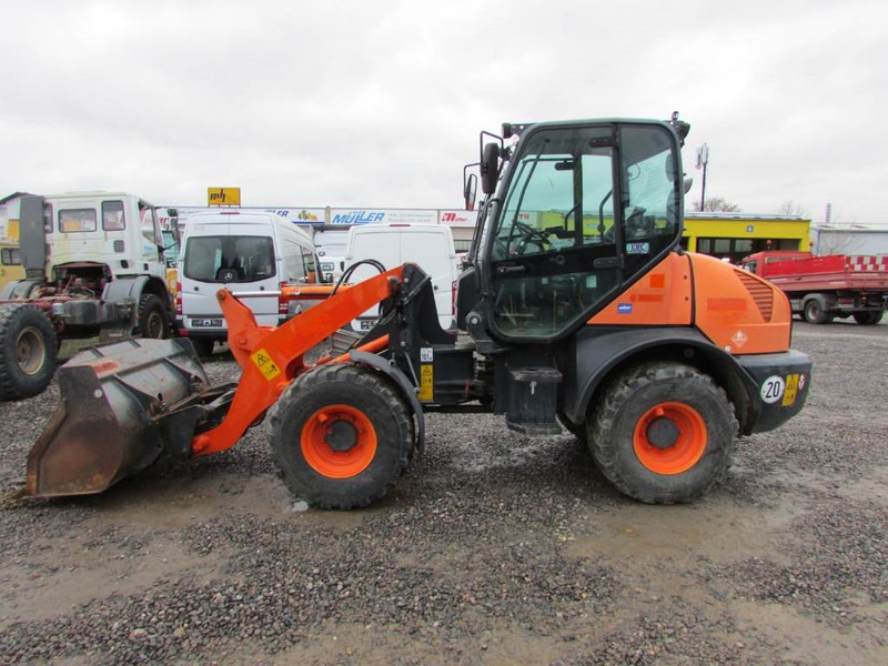 Komatsu WA 80-6 Radlader 26.000 EUR - Колёсный погрузчик: фото 4 Komatsu WA 80-6 Radlader 26.000 EUR - Колёсный погрузчик: фото 4