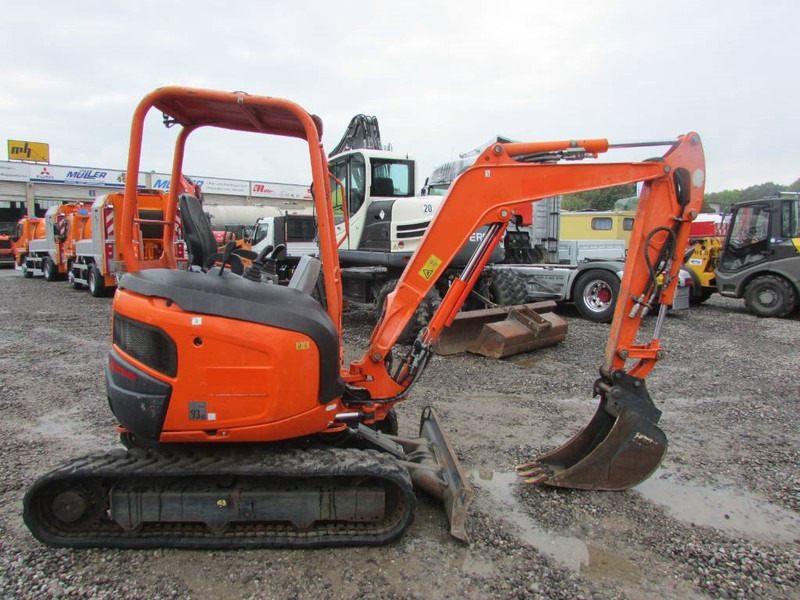 Kubota U 27-4 Canopy Minibagger 17.500 EUR - Мини-экскаватор: фото 4 Kubota U 27-4 Canopy Minibagger 17.500 EUR - Мини-экскаватор: фото 4