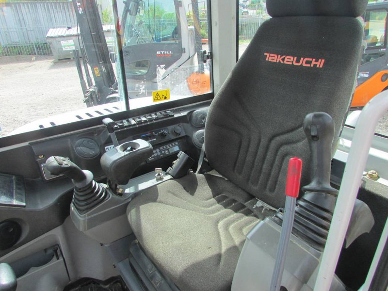 Takeuchi TB 260 Minibagger / AC / 44.500 EUR - Мини-экскаватор: фото 5 Takeuchi TB 260 Minibagger / AC / 44.500 EUR - Мини-экскаватор: фото 5