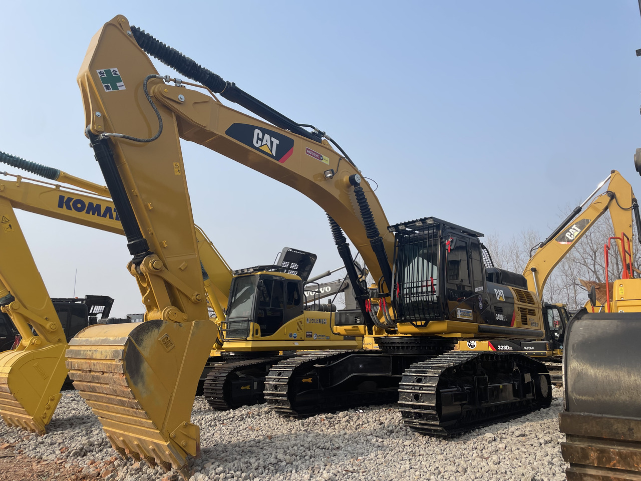 CATERPILLAR 340DL - Гусеничный экскаватор: фото 2 CATERPILLAR 340DL - Гусеничный экскаватор: фото 2