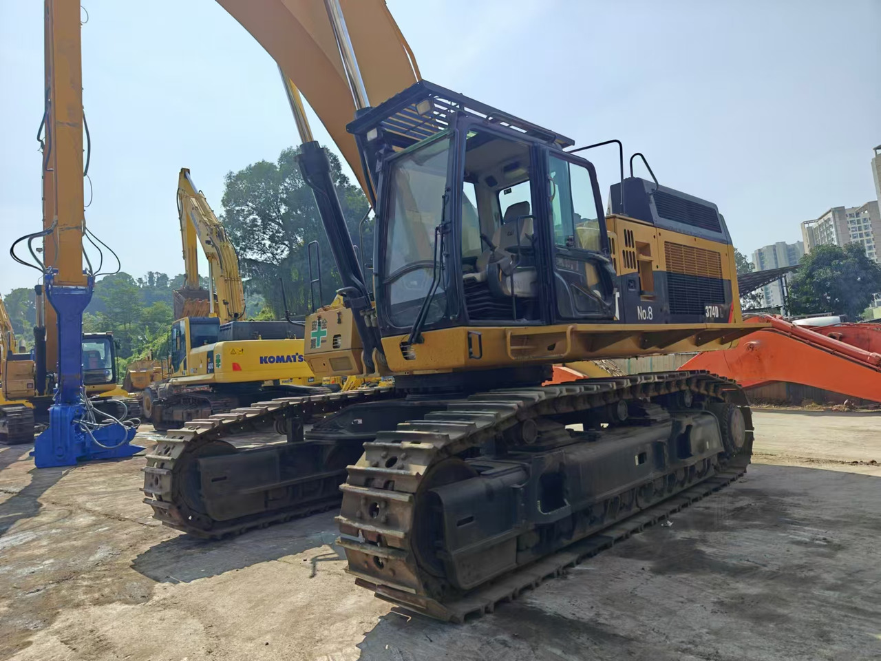 CATERPILLAR 374DL - Гусеничный экскаватор: фото 2 CATERPILLAR 374DL - Гусеничный экскаватор: фото 2