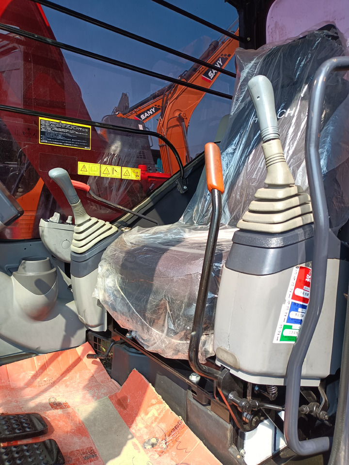 HITACHI ZX75 в лизинг HITACHI ZX75: фото 7