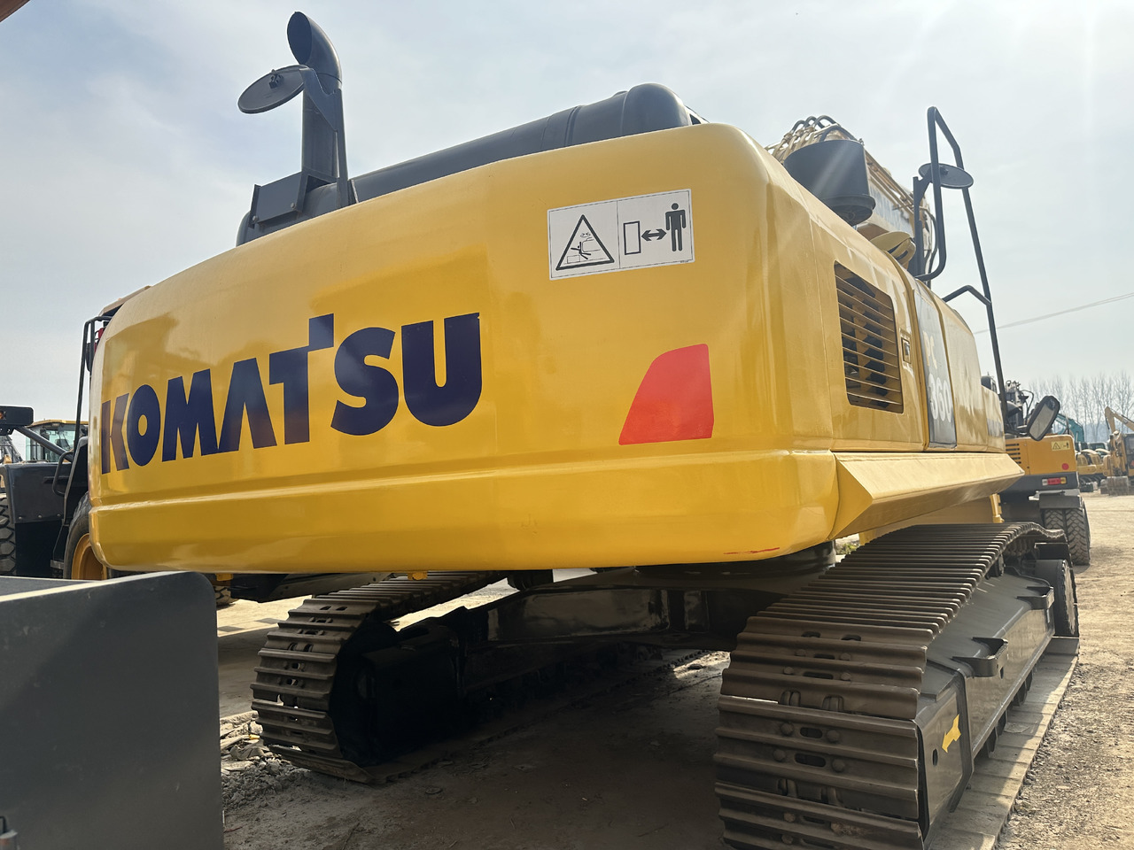 KOMATSU PC360 - Гусеничный экскаватор: фото 3 KOMATSU PC360 - Гусеничный экскаватор: фото 3