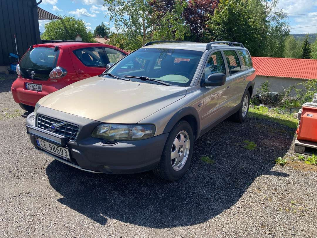 2001 Volvo XC70 EU-GODKJENT (rep.-objekt) - Универсал: фото 1 2001 Volvo XC70 EU-GODKJENT (rep.-objekt) - Универсал: фото 1