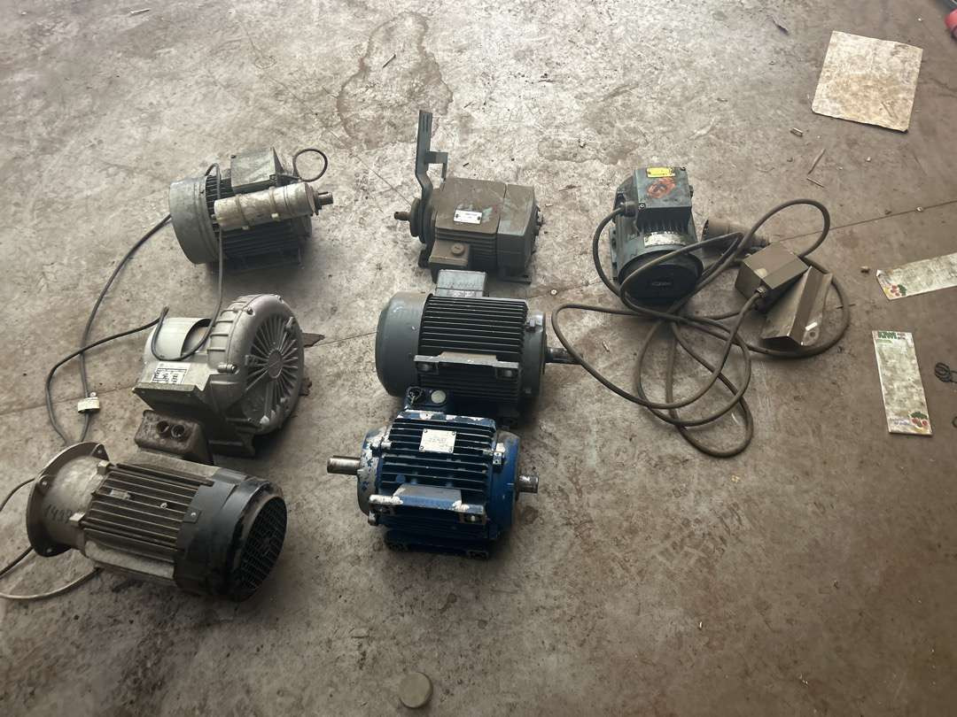 7 stk. elektromotorer (uten minstepris) - Оборудование для гаражей/ Мастерских: фото 2 7 stk. elektromotorer (uten minstepris) - Оборудование для гаражей/ Мастерских: фото 2