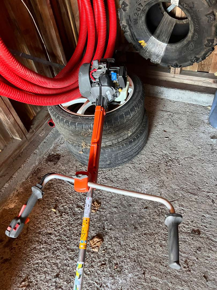 Husqvarna kantklipper repobjekt - Газонокосилка: фото 1 Husqvarna kantklipper repobjekt - Газонокосилка: фото 1