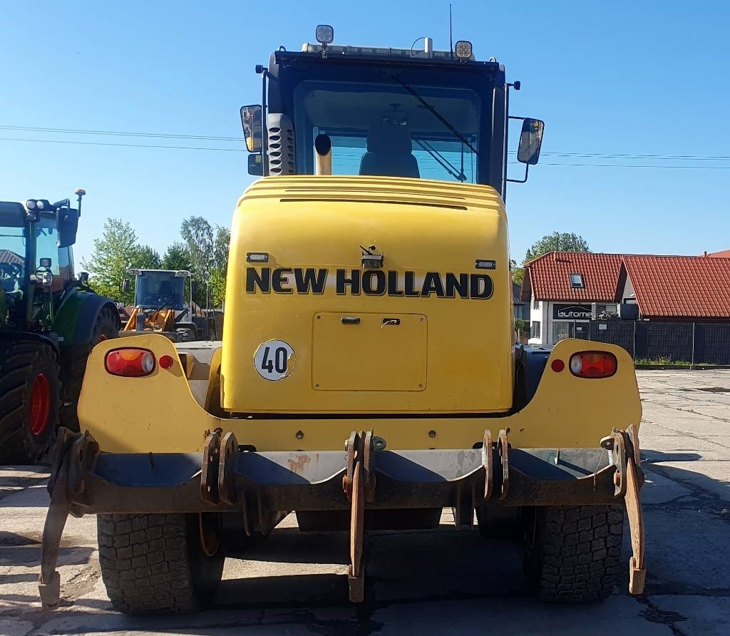 New Holland F 156.7 A - Грейдер: фото 3 New Holland F 156.7 A - Грейдер: фото 3