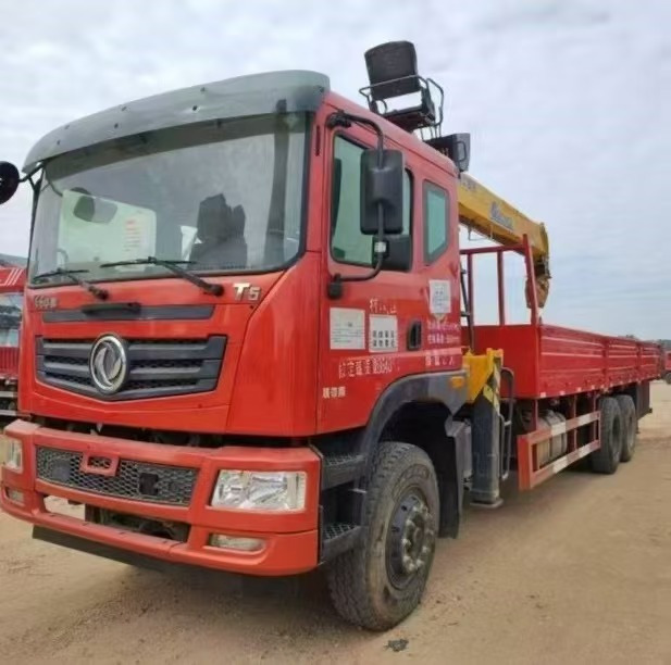 DONGFENG - Автоманипулятор: фото 1 DONGFENG - Автоманипулятор: фото 1