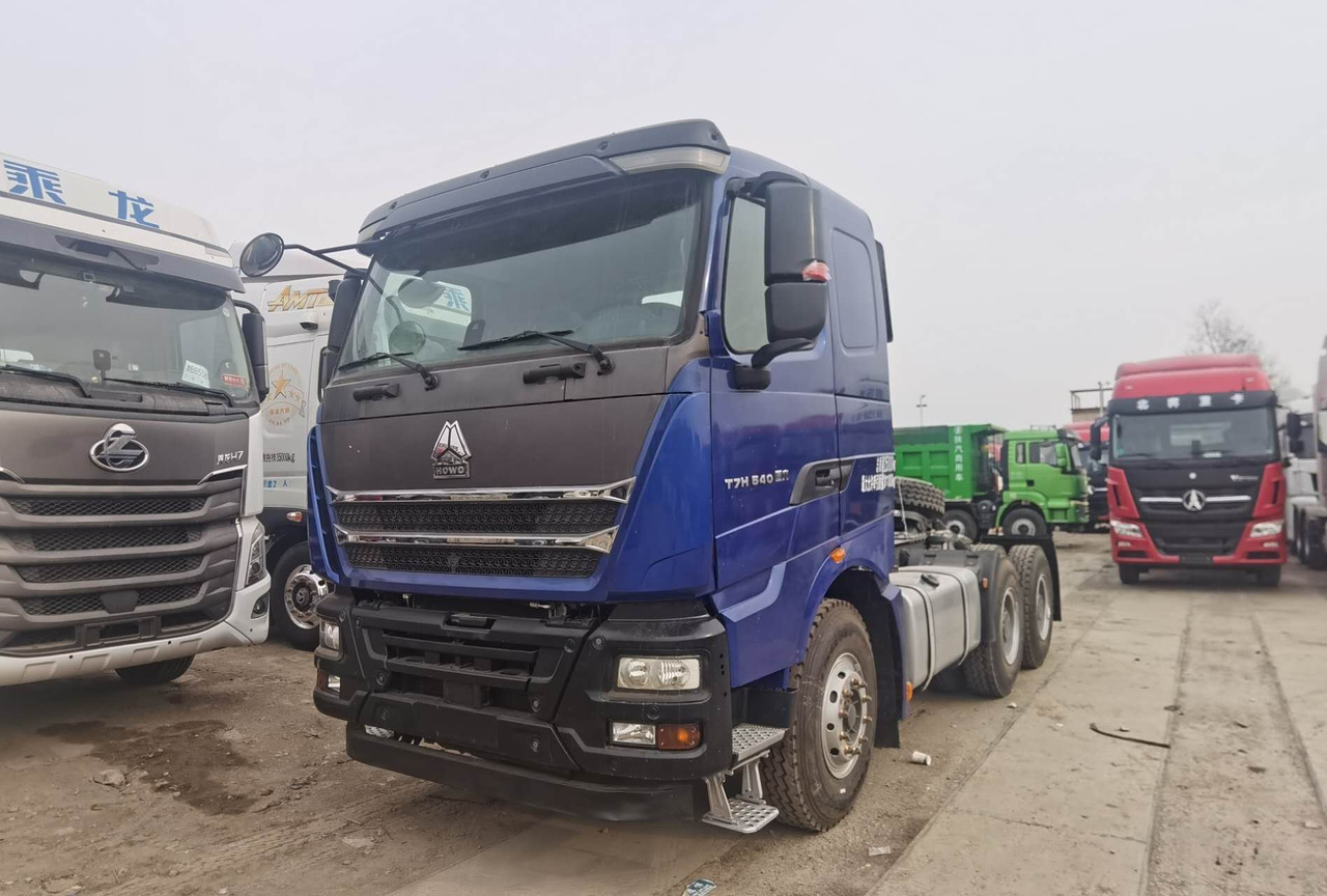 HOWO - Тягач: фото 1 HOWO - Тягач: фото 1