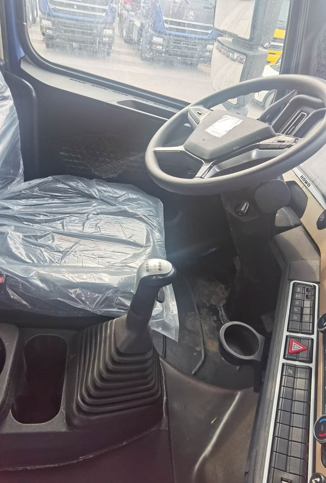 HOWO - Тягач: фото 5 HOWO - Тягач: фото 5