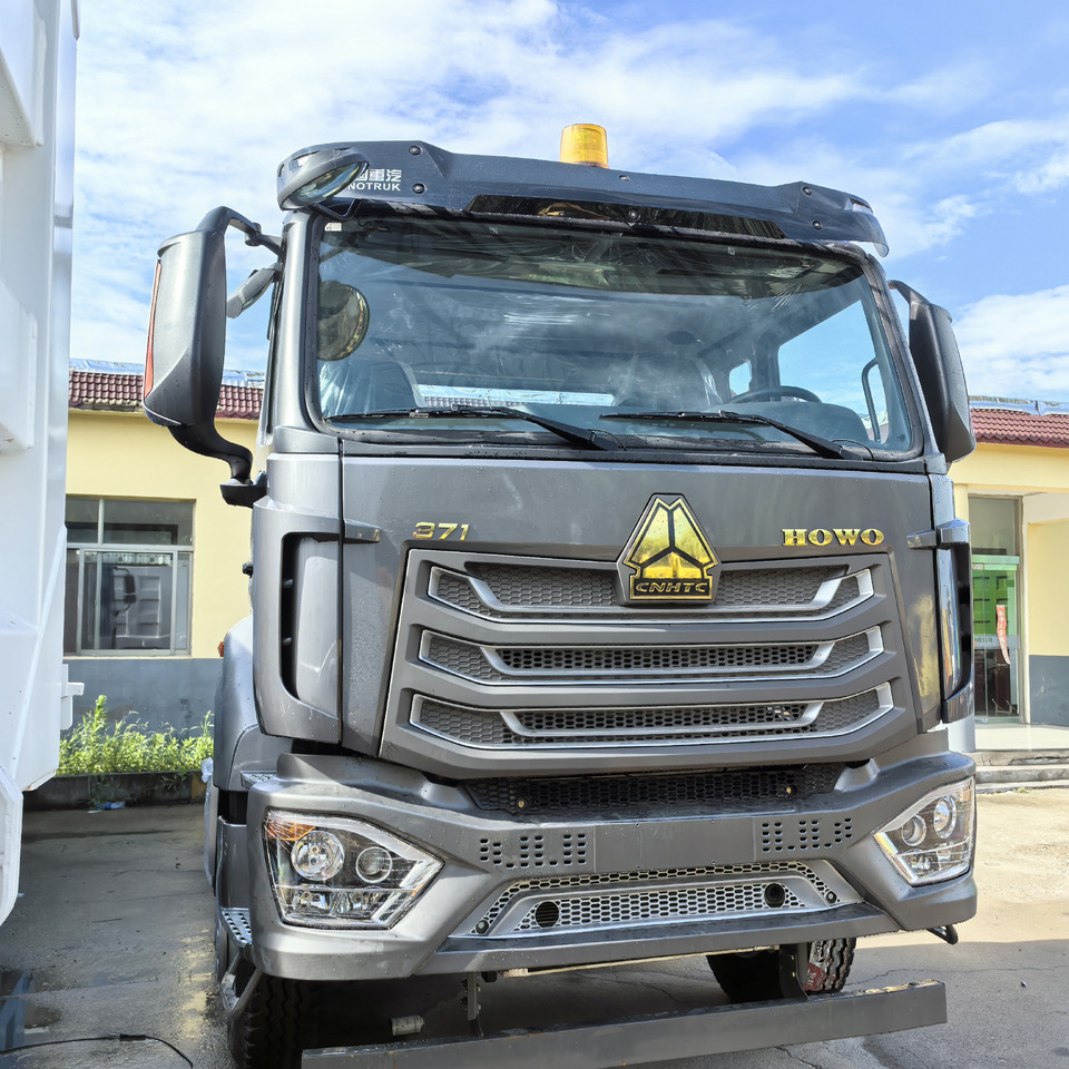 SINOTRUCK HOWO - Тягач: фото 1 SINOTRUCK HOWO - Тягач: фото 1
