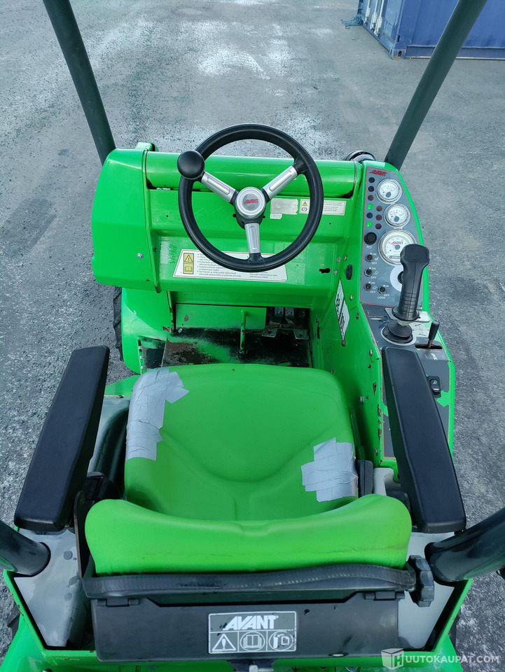 Avant 528 Diesel sorakauhalla, 2016, Oulu - Компактный фронтальный погрузчик: фото 5 Avant 528 Diesel sorakauhalla, 2016, Oulu - Компактный фронтальный погрузчик: фото 5