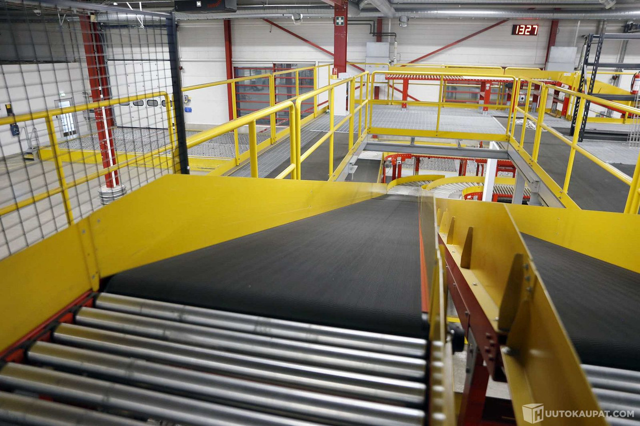 Ferroplan Oy hihnakuljetin/nousukuljetin, pituus noin 12 m (2020). LGS6025, Vantaa - Другая техника: фото 1 Ferroplan Oy hihnakuljetin/nousukuljetin, pituus noin 12 m (2020). LGS6025, Vantaa - Другая техника: фото 1