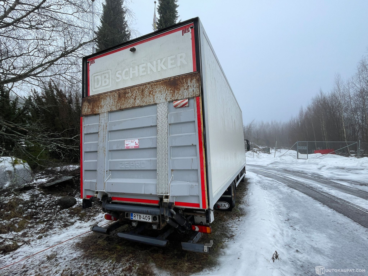 Iveco 140E, 2014 Umpikorinen Kuorma-auto, Hämeenlinna - Грузовик с закрытым кузовом: фото 5 Iveco 140E, 2014 Umpikorinen Kuorma-auto, Hämeenlinna - Грузовик с закрытым кузовом: фото 5