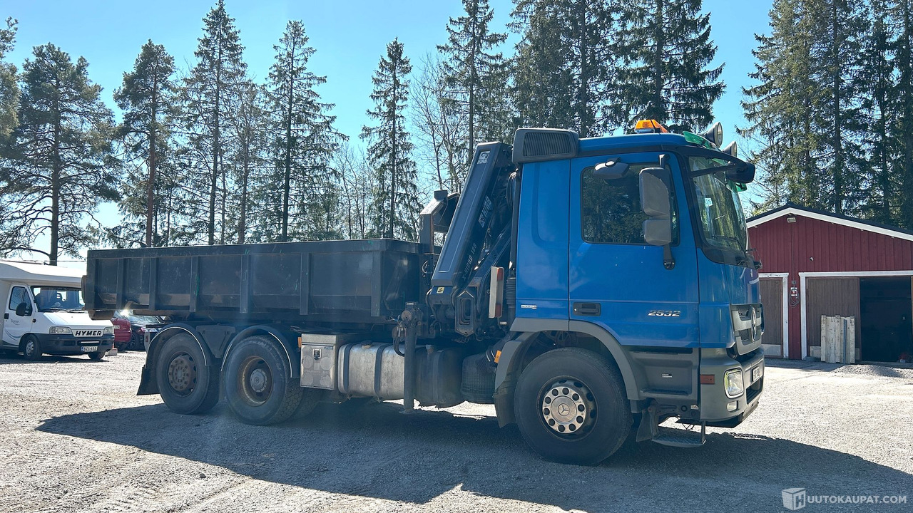 Kuorma-auto Mercedes-Benz Actros 2532, vm. 2009, kympitetty pilkki ja vaijerilaitteet, Lieto - Крюковой мультилифт, Автоманипулятор: фото 5 Kuorma-auto Mercedes-Benz Actros 2532, vm. 2009, kympitetty pilkki ja vaijerilaitteet, Lieto - Крюковой мультилифт, Автоманипулятор: фото 5
