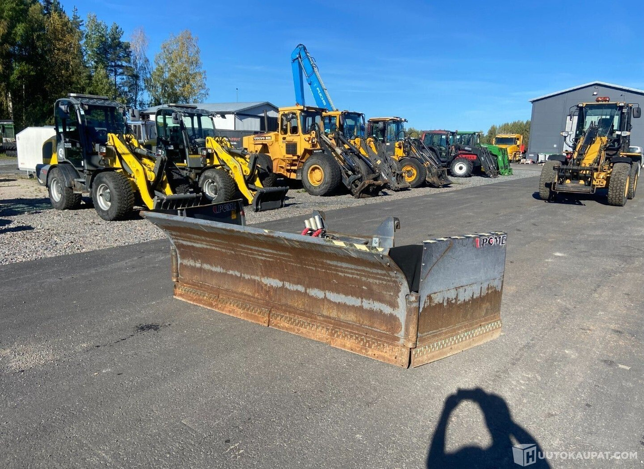 Pome JETI U-aura 530/290, 2021 MTK25, Virrat - Отвал для снега: фото 3 Pome JETI U-aura 530/290, 2021 MTK25, Virrat - Отвал для снега: фото 3