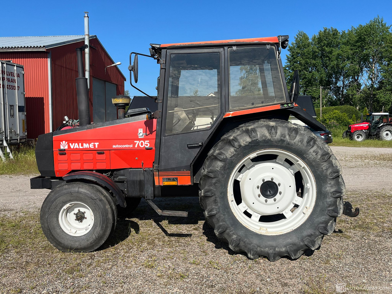 Valmet 705, Traktori, harrastajalta, 1990, Salo - Сельскохозяйственная техника: фото 2 Valmet 705, Traktori, harrastajalta, 1990, Salo - Сельскохозяйственная техника: фото 2