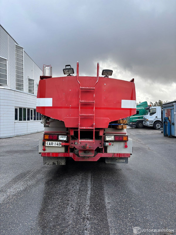 Sisu säiliöauto, 1983, Vantaa - Грузовик-цистерна: фото 5 Sisu säiliöauto, 1983, Vantaa - Грузовик-цистерна: фото 5