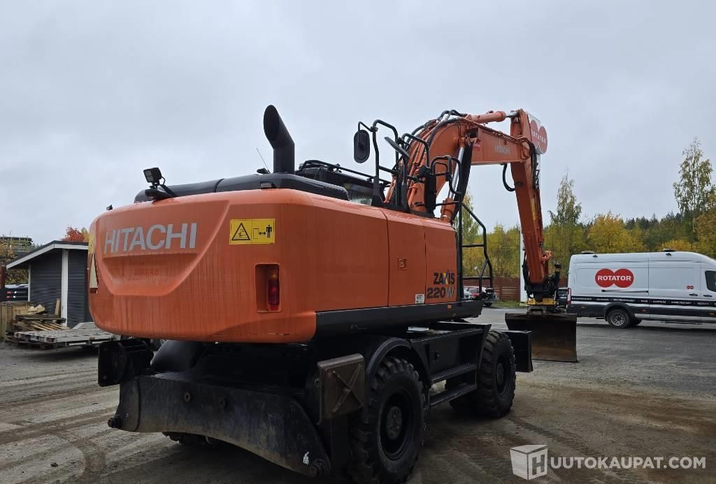 Hitachi ZX 220W-5, 2018, 8 500 h, Kuopio - Строительная техника: фото 2 Hitachi ZX 220W-5, 2018, 8 500 h, Kuopio - Строительная техника: фото 2