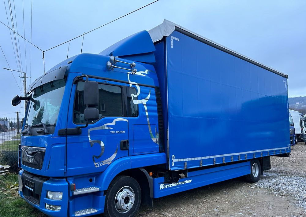 MAN TGL 12.250 cena za ZESTAW TANDEM UNIKAT przebieg z Niemiec MANUAL HAK / EURO 6 / przyczepa zestaw jumbo / opony 80% - Тентованный грузовик: фото 2 MAN TGL 12.250 cena za ZESTAW TANDEM UNIKAT przebieg z Niemiec MANUAL HAK / EURO 6 / przyczepa zestaw jumbo / opony 80% - Тентованный грузовик: фото 2