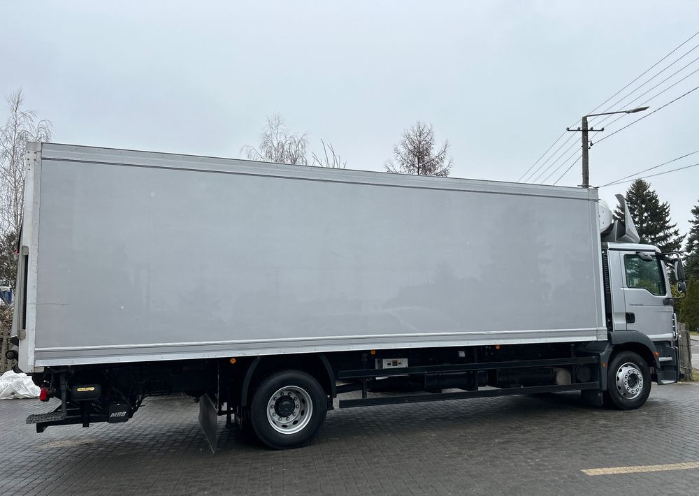 MAN TGM 18.290 TK 1200 R Spectrum THERMO King z Niemiec 8m / 20 palet / winda Klima / OKAZJA - Рефрижератор: фото 5 MAN TGM 18.290 TK 1200 R Spectrum THERMO King z Niemiec 8m / 20 palet / winda Klima / OKAZJA - Рефрижератор: фото 5