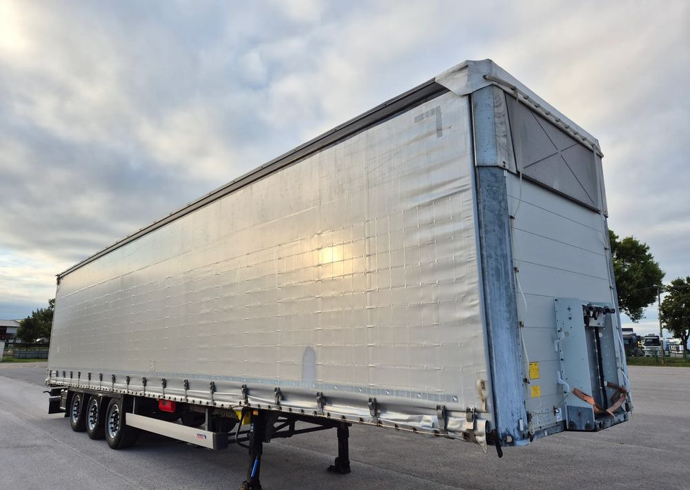 Schmitz Cargobull Varios 2021 podnoszony dach / poziomy jazdy dachu / od pierwszego właściciela / OKAZJA - Тентованный полуприцеп: фото 4 Schmitz Cargobull Varios 2021 podnoszony dach / poziomy jazdy dachu / od pierwszego właściciela / OKAZJA - Тентованный полуприцеп: фото 4