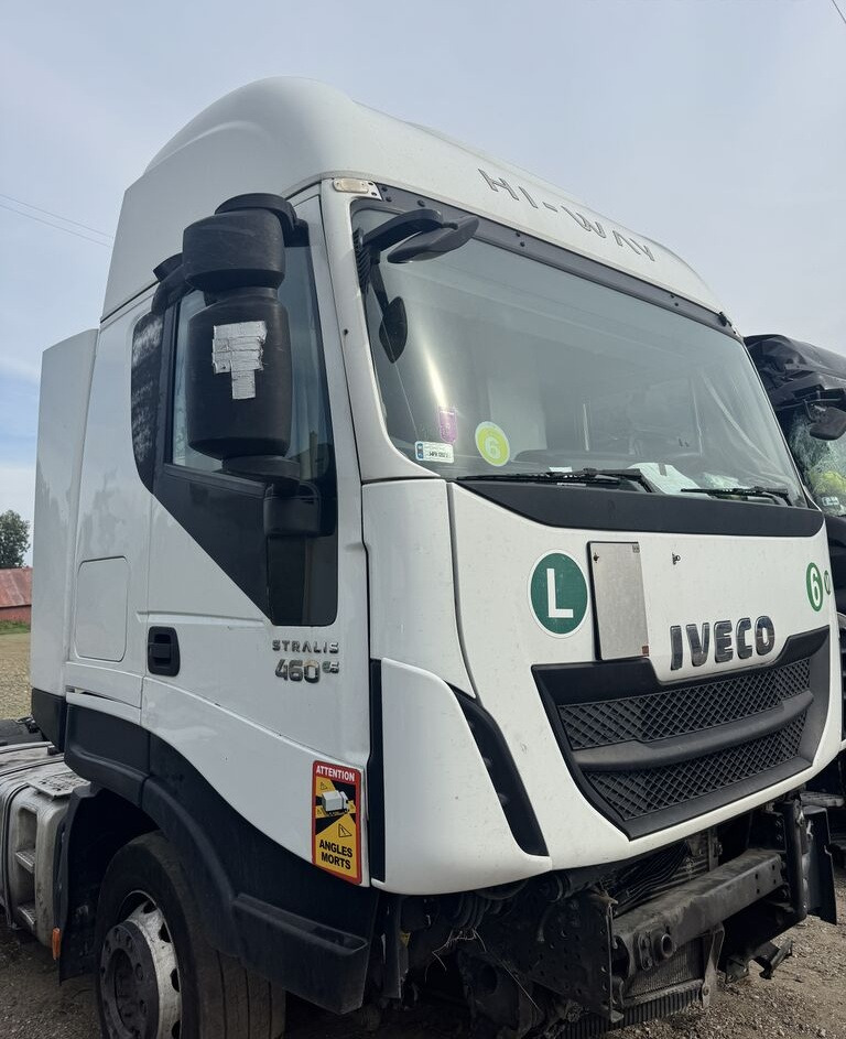 IVECO STRALIS HI-WAY E6 truck - Кабина для Грузовиков: фото 4 IVECO STRALIS HI-WAY E6 truck - Кабина для Грузовиков: фото 4
