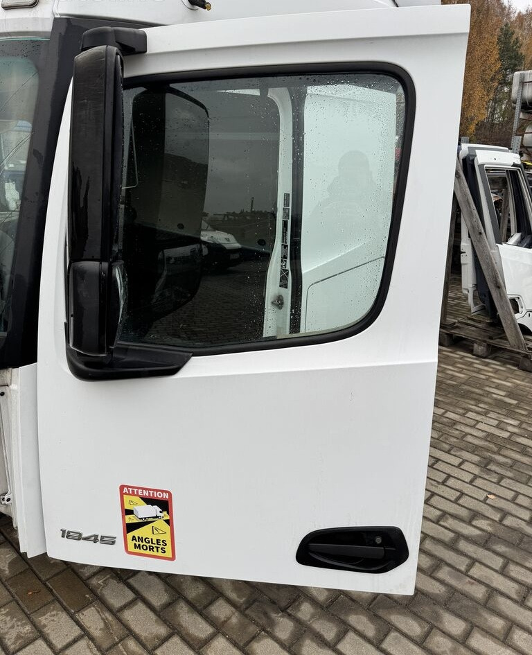 Mercedes-Benz ACTROS MP 4 LEWE truck - Дверь и запчасти для Грузовиков: фото 1 Mercedes-Benz ACTROS MP 4 LEWE truck - Дверь и запчасти для Грузовиков: фото 1