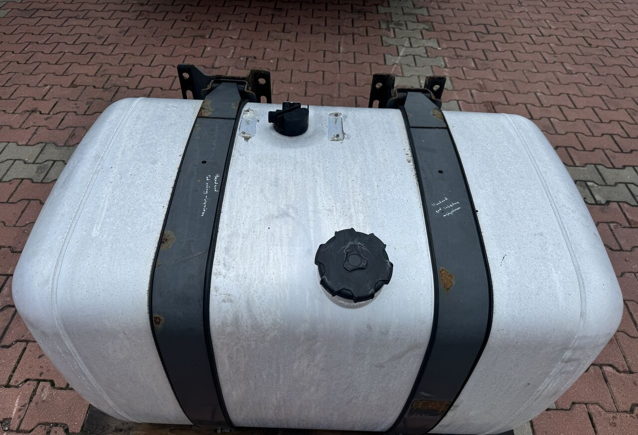 Mercedes-Benz ACTROS MP 430L Mercedes-Benz ACTROS MP 4 truck - Топливный бак для Грузовиков: фото 1 Mercedes-Benz ACTROS MP 430L Mercedes-Benz ACTROS MP 4 truck - Топливный бак для Грузовиков: фото 1