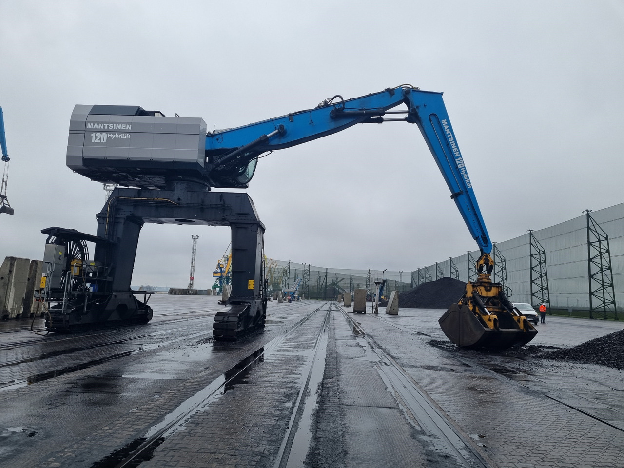 MANTSINEN 120ER HybriLift - Портовая техника: фото 1 MANTSINEN 120ER HybriLift - Портовая техника: фото 1