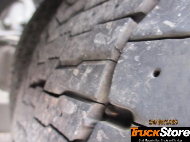 Mercedes-Benz Actros 1845 LS nRL - Тягач: фото 5 Mercedes-Benz Actros 1845 LS nRL - Тягач: фото 5