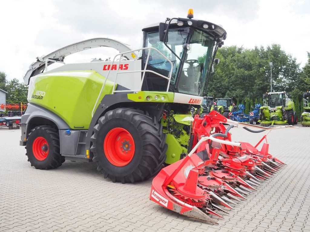 Claas Jaguar 870 + Kemper 360 Plus - Кормоуборочный комбайн: фото 4 Claas Jaguar 870 + Kemper 360 Plus - Кормоуборочный комбайн: фото 4
