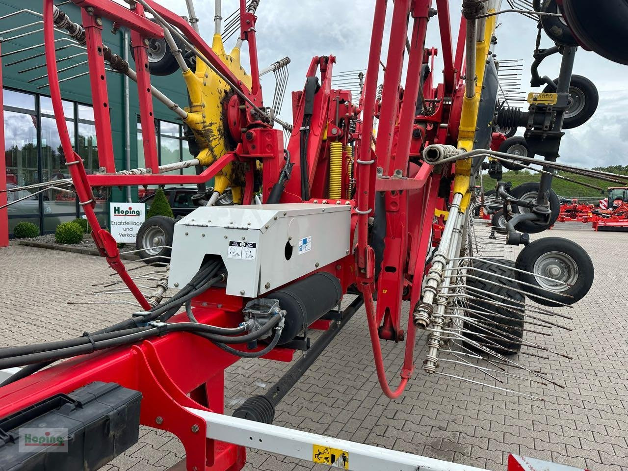 Pöttinger TOP 1252 C - Сеноворошилка: фото 5 Pöttinger TOP 1252 C - Сеноворошилка: фото 5