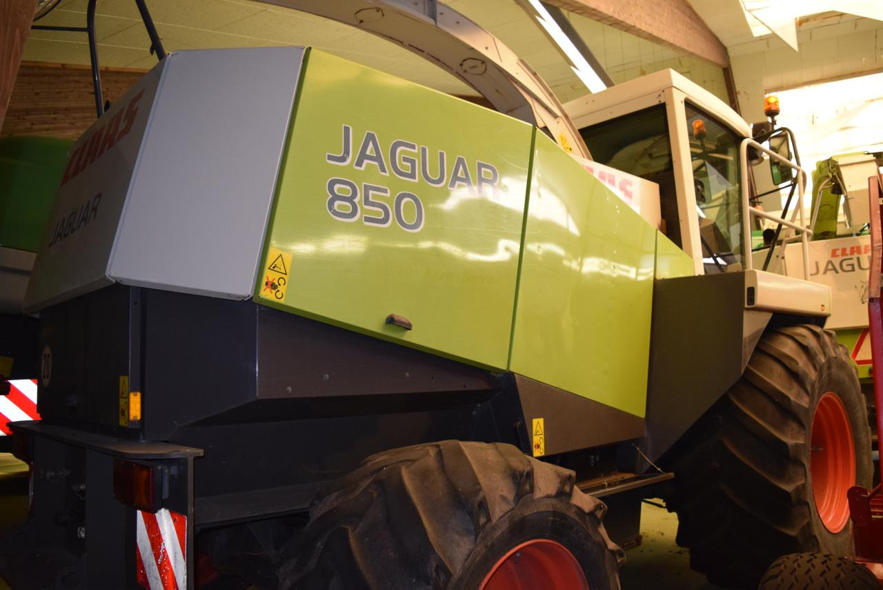 CLAAS Jaguar 850 - Кормоуборочный комбайн: фото 5 CLAAS Jaguar 850 - Кормоуборочный комбайн: фото 5