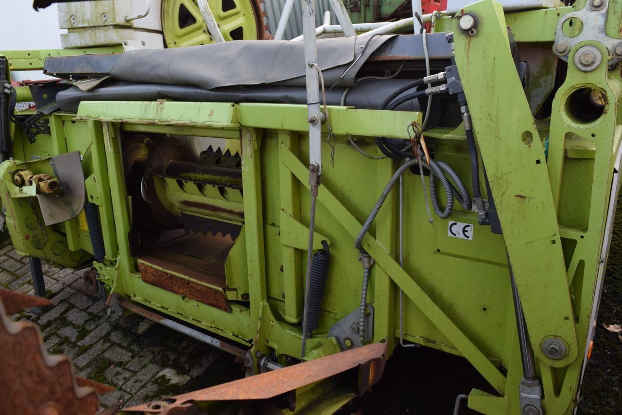 CLAAS RU 600 - Жатка кукурузная: фото 4 CLAAS RU 600 - Жатка кукурузная: фото 4