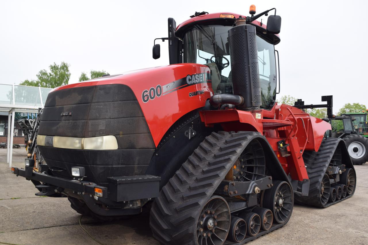 Case-IH Quadtrac 600 - Гусеничный трактор: фото 1 Case-IH Quadtrac 600 - Гусеничный трактор: фото 1