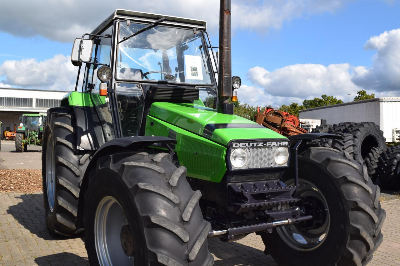 Deutz-Fahr Agroxtra 6.17 - Трактор: фото 4 Deutz-Fahr Agroxtra 6.17 - Трактор: фото 4