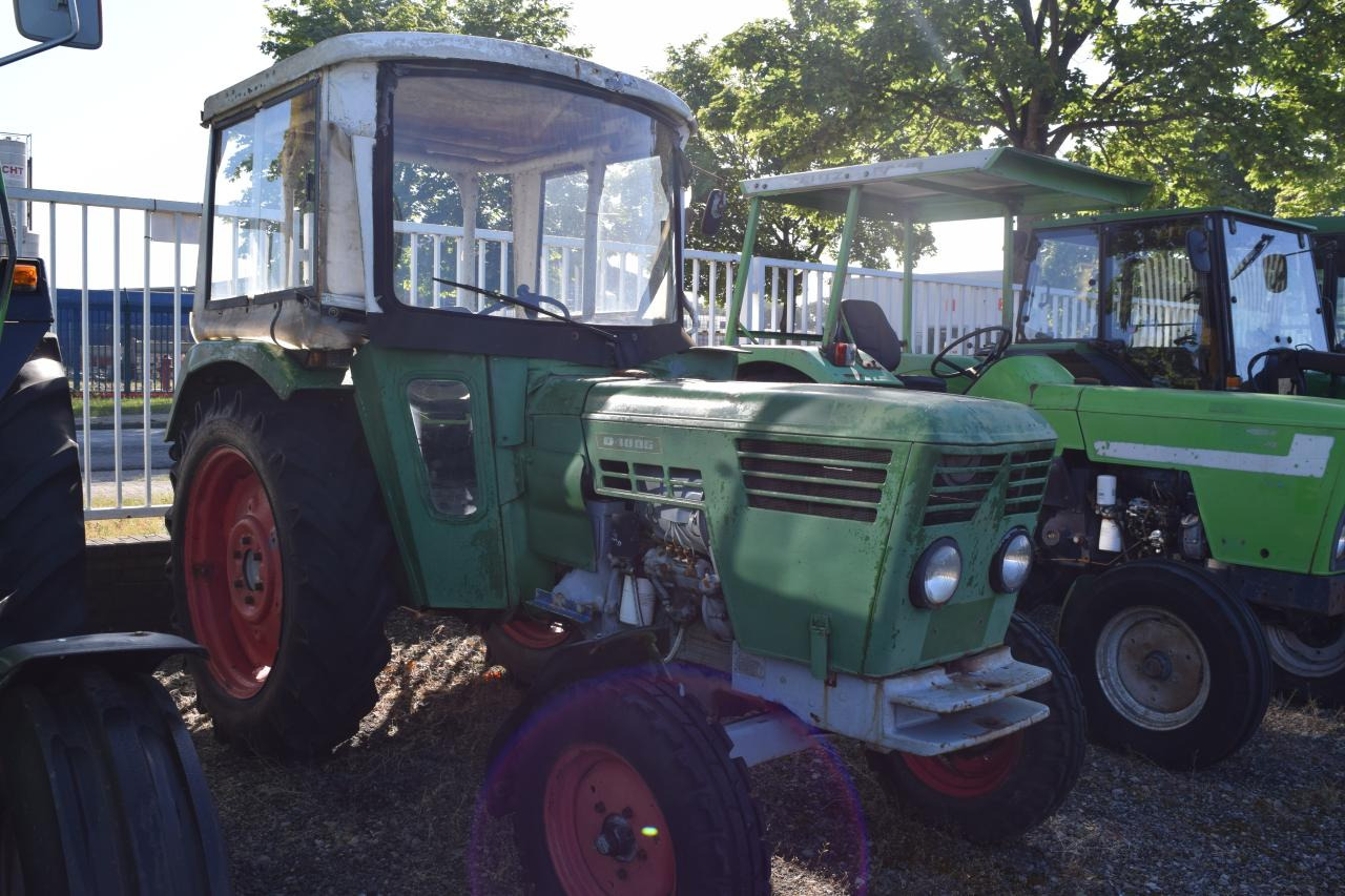 Deutz-Fahr D4006 - Трактор: фото 2 Deutz-Fahr D4006 - Трактор: фото 2
