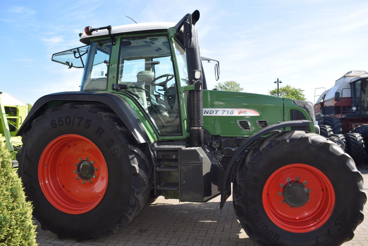 Fendt 718 Vario TMS - Трактор: фото 2 Fendt 718 Vario TMS - Трактор: фото 2
