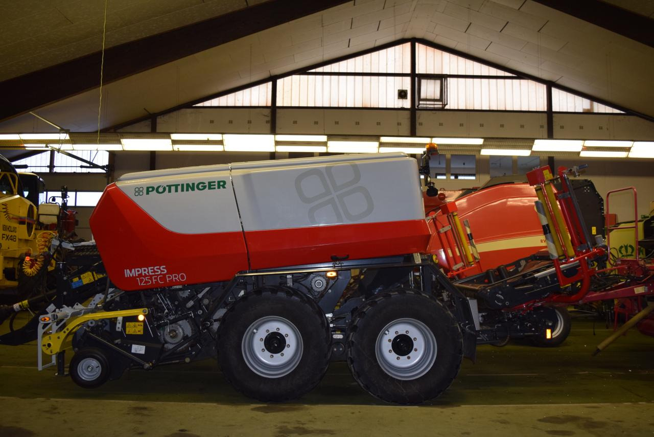 Pöttinger Impress 125 FC Pro *Press-Wickelkombinationen* - Пресс-подборщик рулонный: фото 4 Pöttinger Impress 125 FC Pro *Press-Wickelkombinationen* - Пресс-подборщик рулонный: фото 4
